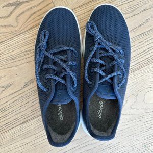 Allbirds Tree Runners Marine Blue W9 NWOT